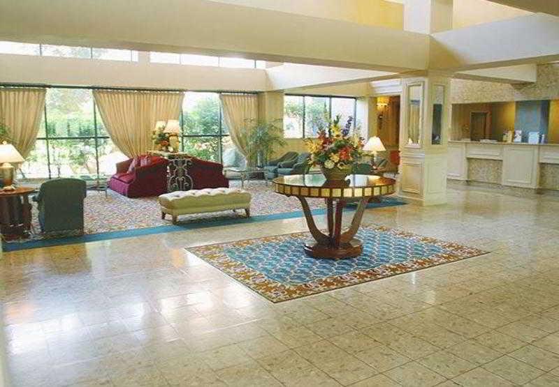Trumbull Marriott Shelton İç mekan fotoğraf