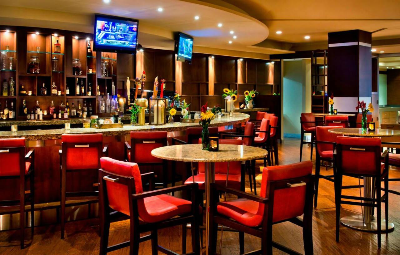 Trumbull Marriott Shelton Restoran fotoğraf